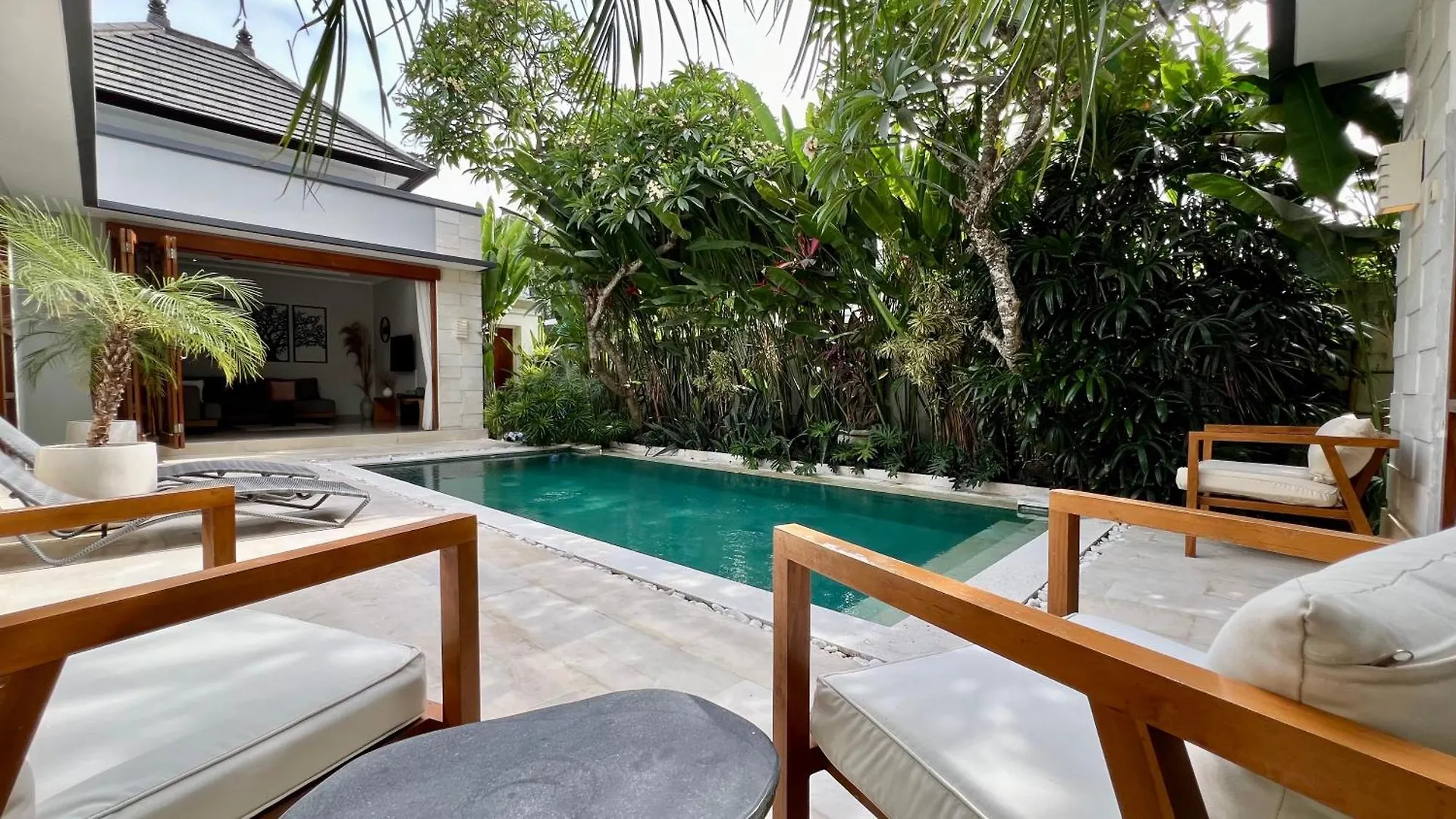 Villa Voyage 5 Seminyak Indonésie