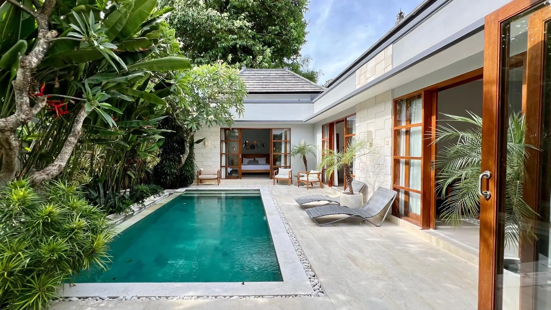 Villa Voyage 5 Seminyak 0*,